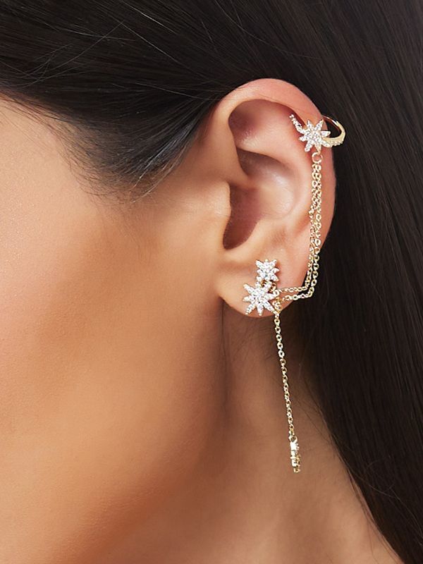Globus Women Gold-Plated Star Shaped Ear Cuff