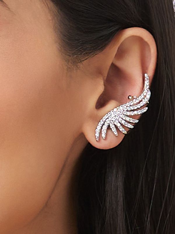 Globus Women Silver-Plated Star Shaped Ear Cuff