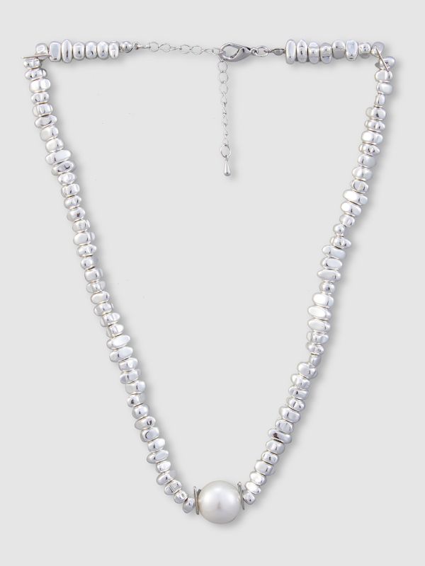 Globus Women Silver-Plated Pearls Statement Necklace