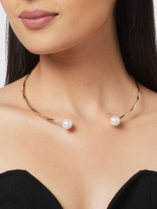 Globus Women Gold-Plated Pearls Statement Necklace