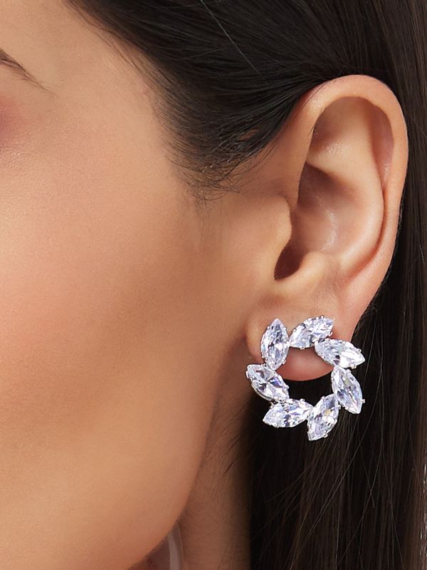 Globus Women Silver-Plated Circular Stud Earrings