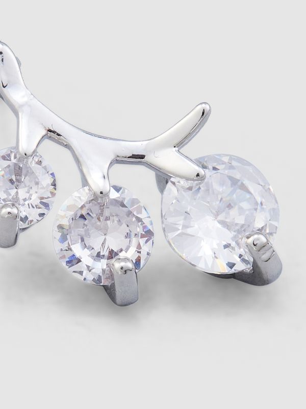 Globus Women Silver-Plated Leaf Shaped Stud Earrings