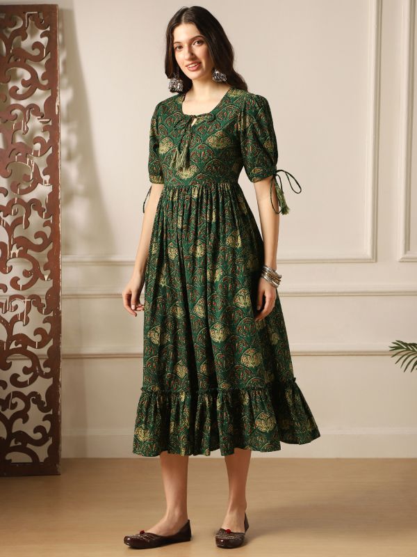 Globus Women Green Round Neck Puff Sleeves Ethnic Print Tie-Ups Detail Tiered A-Line Midi Dress