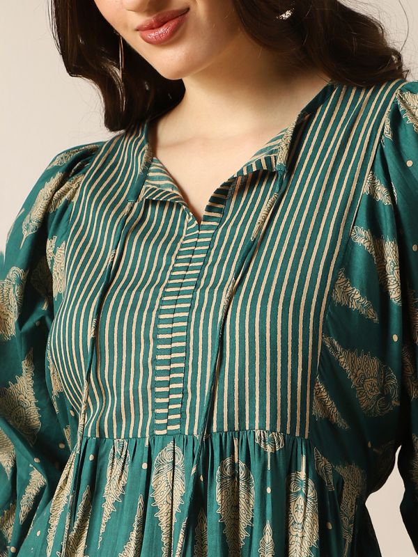 Globus Women Teal Ethnic Print Round Tie-Up Neck Bishop Sleeves Tiered Flit & Flared Midi Dress
