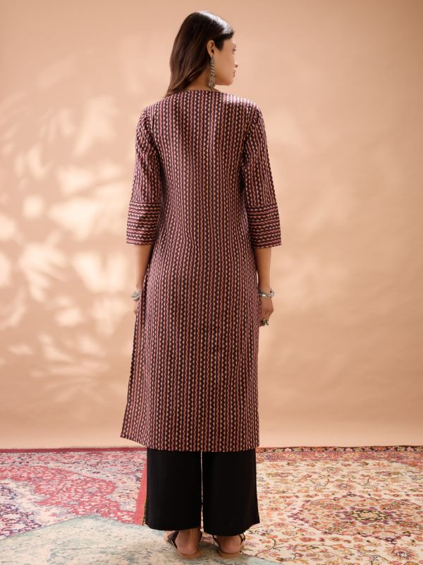 Globus Women Maroon Geometric Print V-Neck Calf Length Straight Kurta & Pant Set