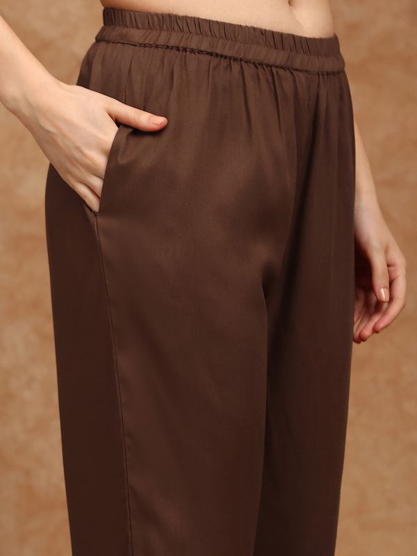 Globus Women Brown Cuban Collar Cuffed Sleeves Embroidered Detail Pockets Shirt Style Tunic & Trousers Co-Ord Set