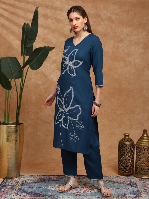 Globus Women Blue V-Neck Floral Embroidered Straight Kurta With Wide Leg Pants Set