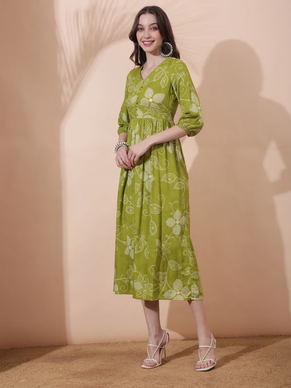 Globus Women Green Floral Printed V-Neck Bishop Sleeves Smocked Fit & Flare Pleated Maxi Fusion Dress