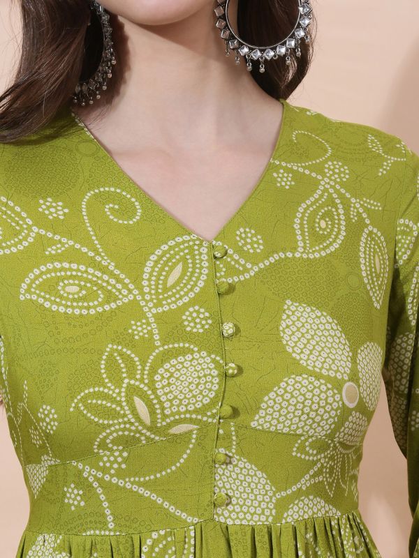 Globus Women Green Floral Printed V-Neck Bishop Sleeves Smocked Fit & Flare Pleated Maxi Fusion Dress