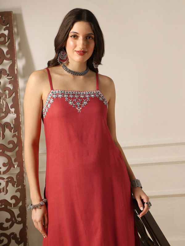 Globus Women Rust Square Neck Embroidered Detail Strappy Sleeves Straight Kurta & Pant Fusion Set