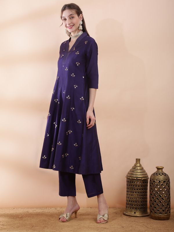 Globus Women Purple V-Neck Sequinned Floral Embroidered Detail Flared Hem Panelled Anarkali Kurta With Pant Festive Set