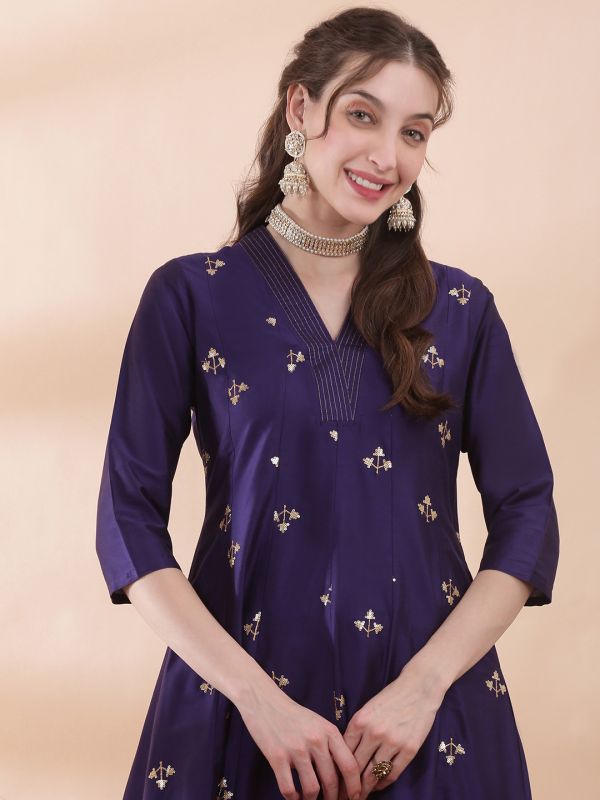Globus Women Purple V-Neck Sequinned Floral Embroidered Detail Flared Hem Panelled Anarkali Kurta With Pant Festive Set