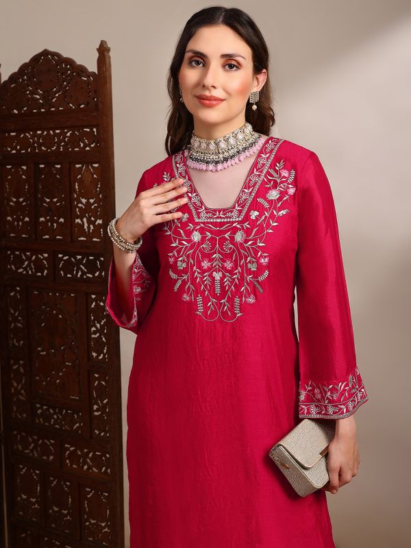 Globus Women Pink Floral Embroidered V-Neck Bell Sleeves Straight Kurta With Pants Festive Set