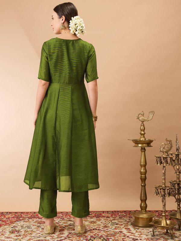Globus Women Olive Green V-Neck Lace Detailing Anarkali Kurta With Straight Pant Festive Set
