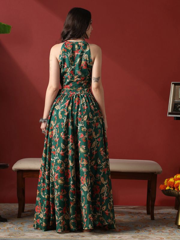 Globus Women Green Halter Neck Floral Print Tassel Coin Detail Crop Top With Flared Maxi Skirt Festive Co-Ord Set