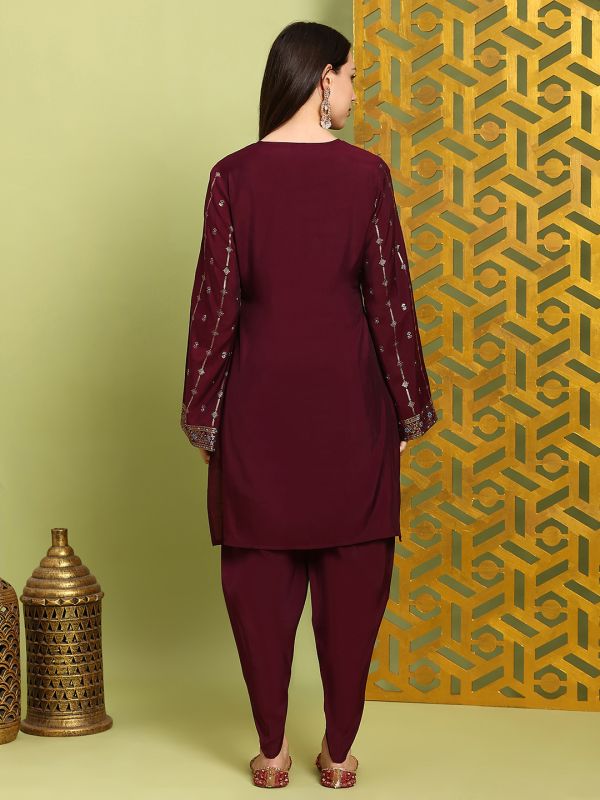 Globus Women Purple Round Neck Bell Sleeves Gold Foil Ethnic Print Straight Kurta With Dhoti Pants Festive Set