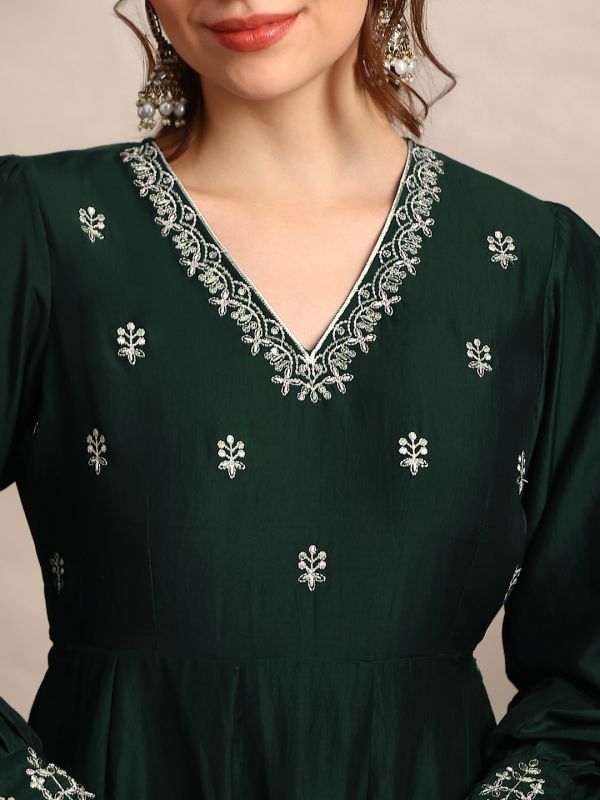 Globus Women Green Embroidered V-Neck Puff Sleeves Tiered A-Line Maxi Dress with Belt & Dupatta Set