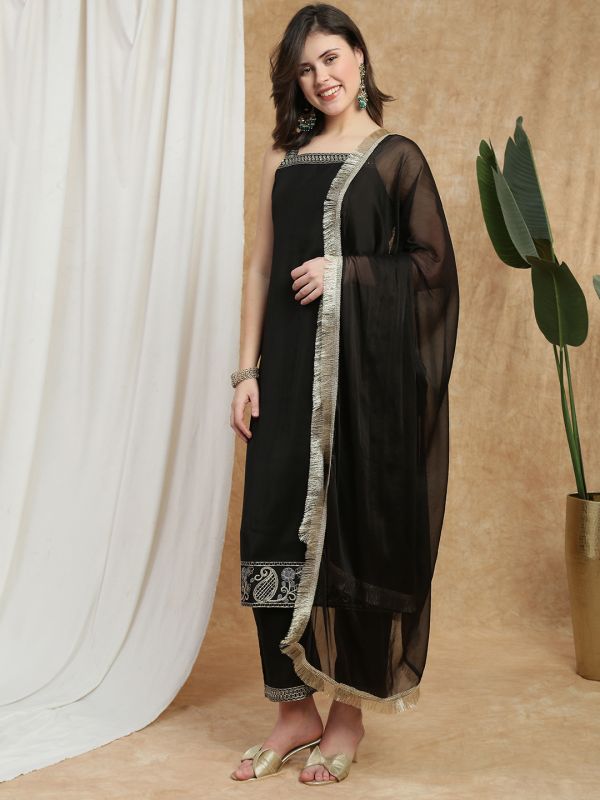 Globus Women Black Square Neck Shoulder Straps Embroidered Detail Straight Kurta With Pants & Fringed Dupatta Festive Set