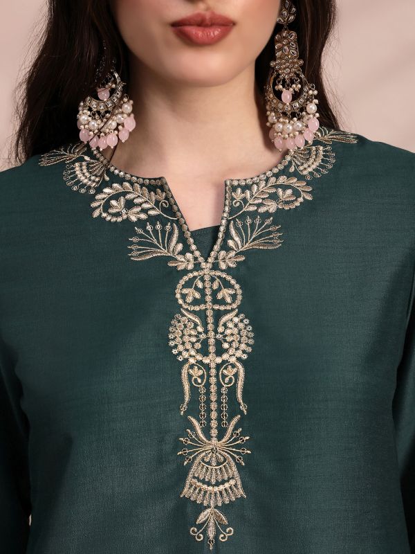 Globus Women Green Zari Embroidered Yoke Round Neck Short Kurta With Allover Foil Printed Sharara & Ombre Dupatta Festive Set