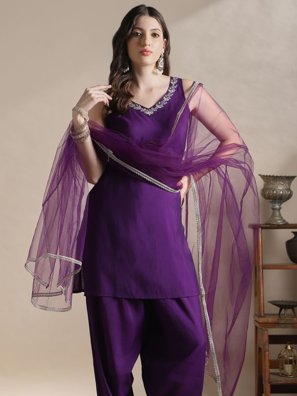 Globus Women Purple Zari Embroidered V-Neck Sleeveless A-Line Kurti With Wide Leg Pants & Tapping Dupatta Festive Set