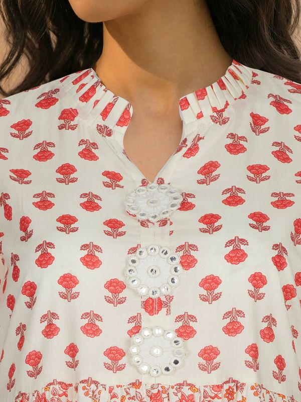 Globus Women Off White Floral Printed Mandarin Collar Bishop Sleeves Tiered Fit & Flare Maxi Fusion Dress