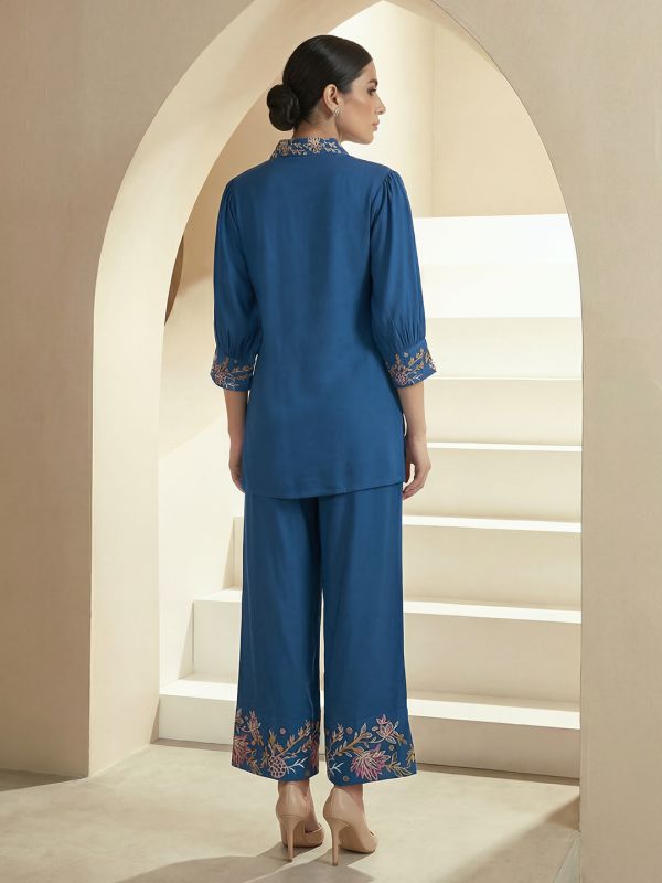 Globus Women Blue Floral Embroidered Shirt Collar Cuffed Sleeves Top & Mid-Rise Pants Fusion Co-Ord Set