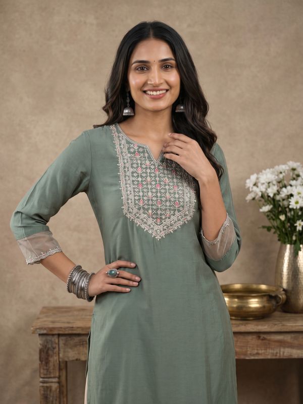 Globus Women Green Sequinned & Zari Embroidered Yoke Round Neck Scalloped Sleeves Side Slits Festive Kurta