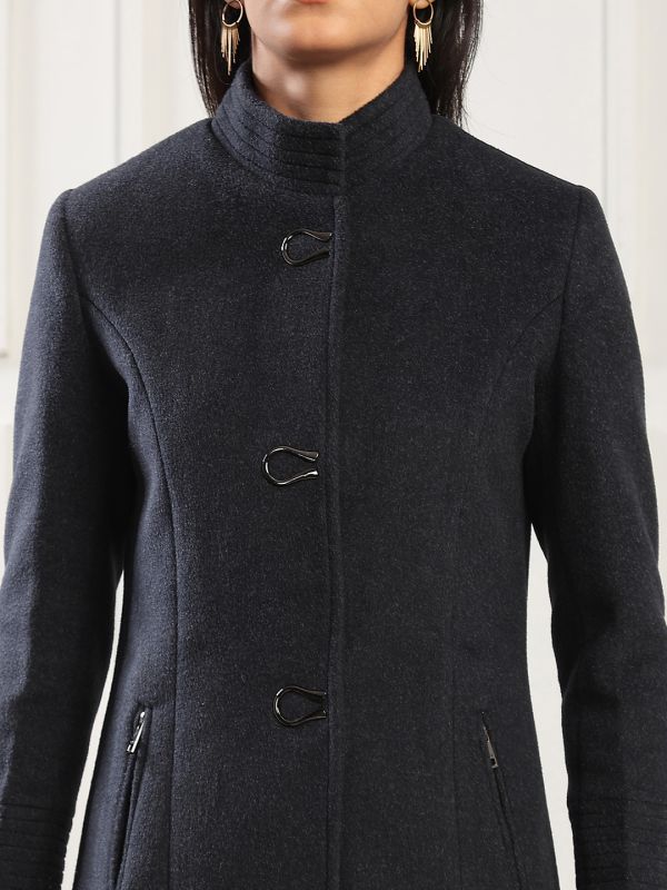 Globus Women Navy Mock Collar Long Sleeves Solid 2 Zipper Pockets Soft Functional Hip Length Winterwear Overcoat