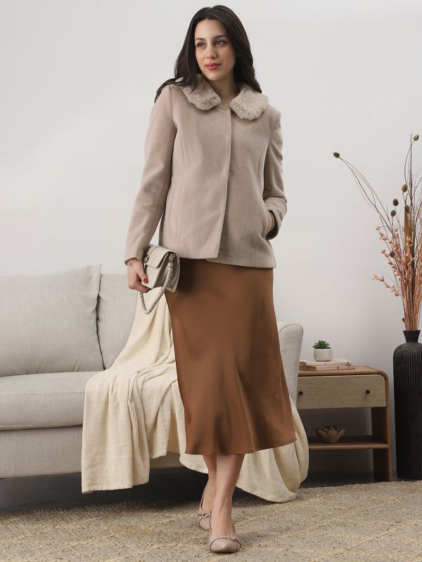 Globus Women Beige Peter Pan Collar Long Sleeves Faux Fur Detail 2 Pockets Winterwear Overcoat