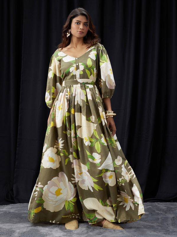 Globus Women Green V-Neck Puff Sleeves Floral Print Pleated Fit & Flare Maxi Dress With Belt