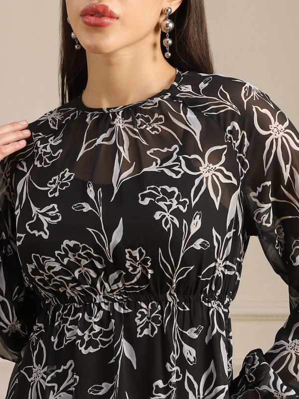 Globus Women Black Allover Floral Printed Bishop Sleeves Gathered & Pleat Tiered Fit & Flare Midi Dress