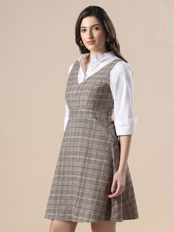 Globus Women Brown Checkered V-Neck Sleeveless Fit & Flare Mini Dress