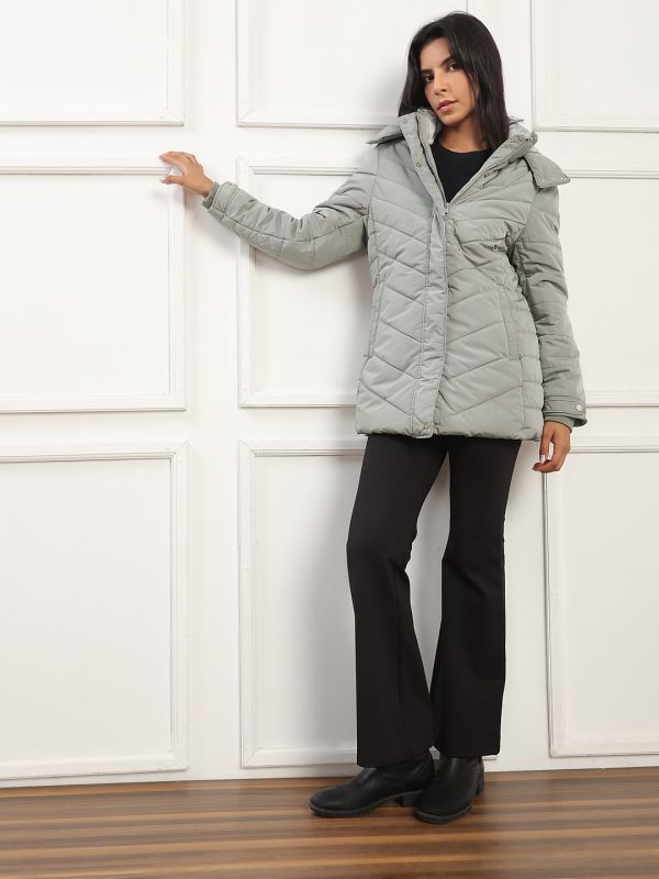 Globus Women Grey Mock Neck Winter Wear Insulator Puffer Jacket With Detachable Soft Functional Hood