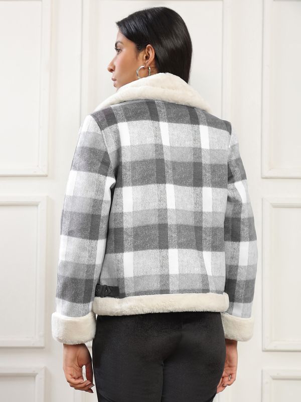 Globus Women Black Spread Collar Long Sleeves Soft Functional Checked Self Design 2 Pockets Winter Wear Jacket