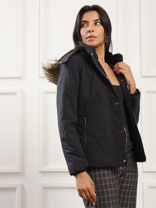 Globus Women Black Mock Neck Winter Wear Insulator Puffer Jacket With Faux Fur Hood