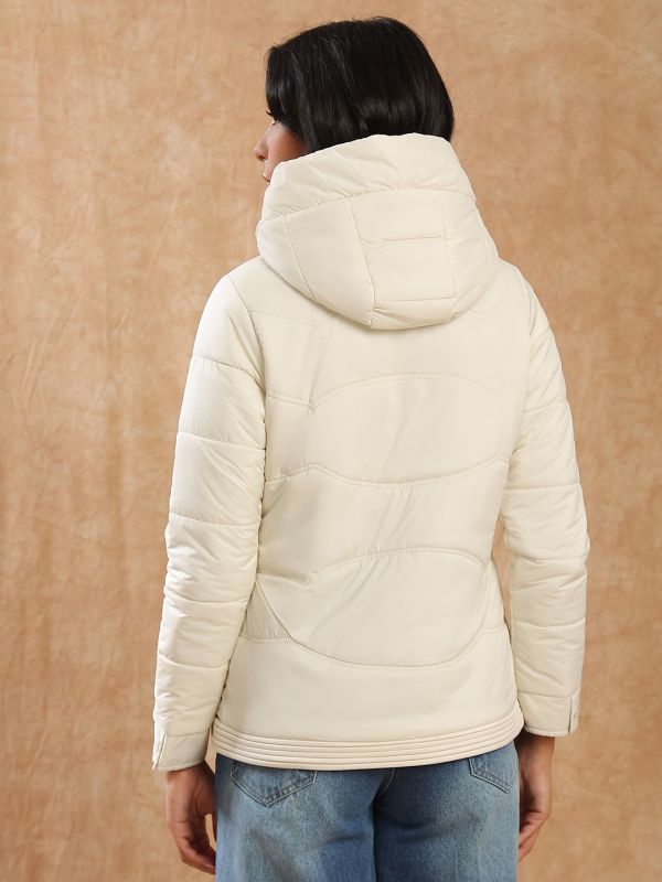 Globus Women Beige Long Sleeves Front Zip 2 Pockets Hooded Winterwear Puffer Jacket