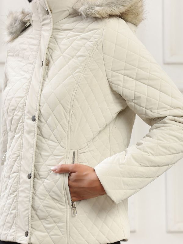 Globus Women Cream Mock Neck Winter Wear Insulator Puffer Jacket With Detachable Faux Fur Hood