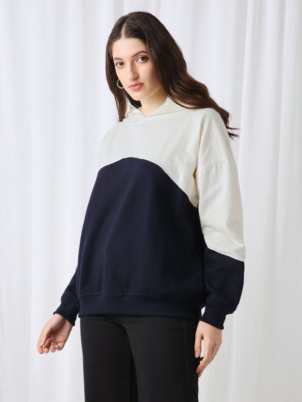 Globus Women Navy Blue Colorblock Drop Shoulder Sleeves Ribbed Hem Hooded Oversized Heavy Fleece Sweatshirt