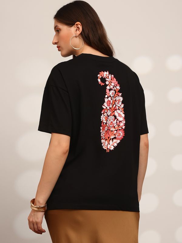 Globus Women Black Graphic Print Round Neck Drop Shoulder Sleeves Oversized T-Shirt