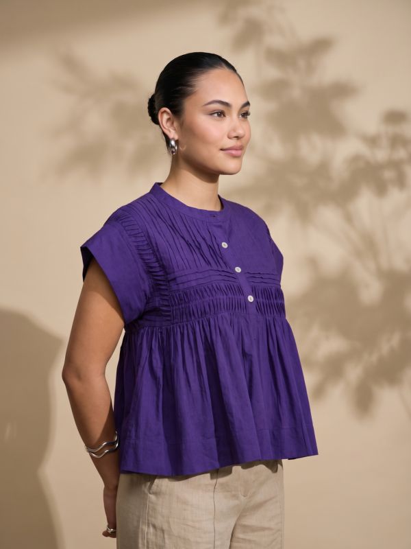 Globus Women Purple Mandarin Collar Gathered & Pleated Detail Cap Sleeve Top