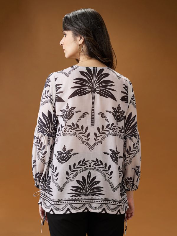 Globus Women Black & White Tribal Print V-Neck Bishop Sleeves Shirt Style Top