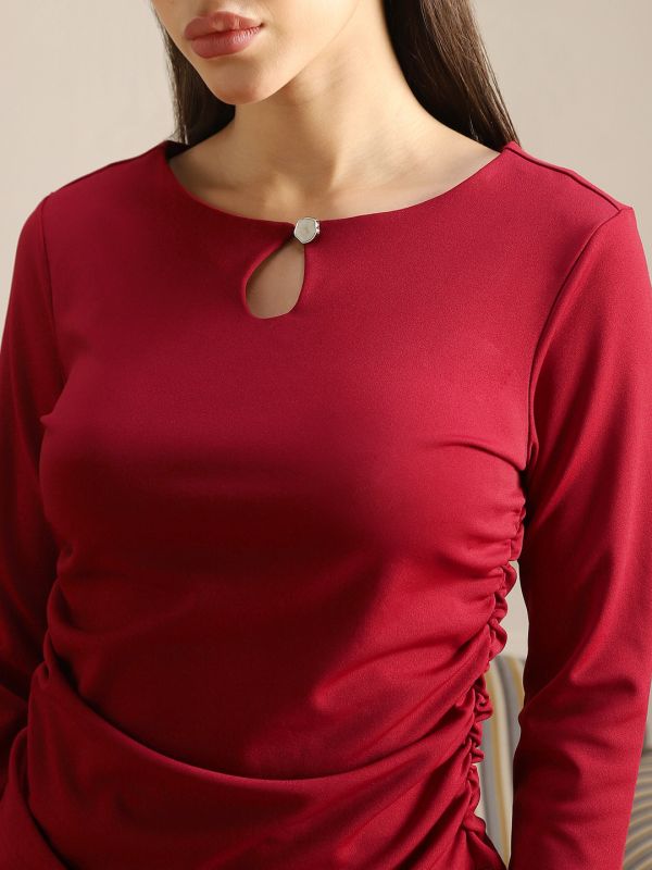 Globus Women Maroon Keyhole Neck Long Sleeves Solid Ruched Detail Top