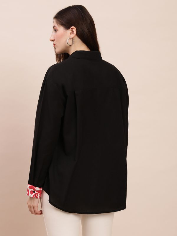 Globus Women Black Collared Neck Printed Placket & Cuffed Sleeves Curved Hem Oversized Shirt