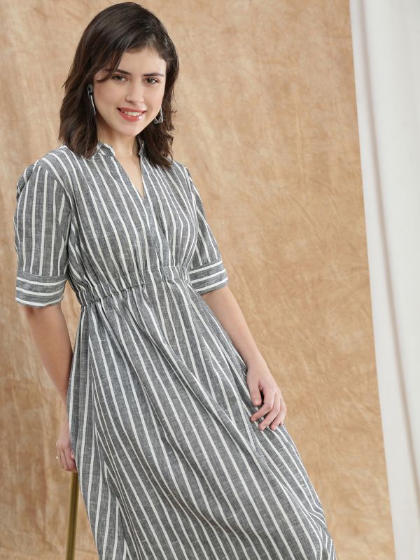 Globus Women Black Collared V-Neck Short Sleeved Striped Midi Fit & Flare Workwear Dress