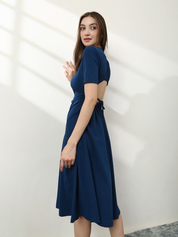 Globus Women Teal Round Neck Stylized Back Tie-Up Fit and Flare Midi Party Wear Dress
