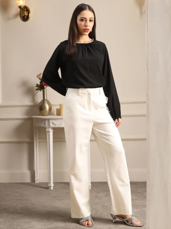 Globus Women Black Jewel Neck Raglan Sleeves Pleated Detail Georgette Party Top