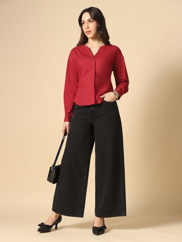 Globus Women Maroon V-Neck Cuffed Sleeves Solid Curved Hem Workwear Shirt