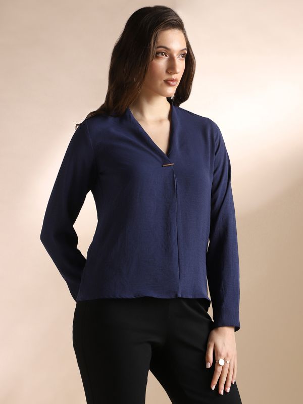 Globus Women Navy Blue V-Neck Cuffed Sleeves Self Design Workwear Top