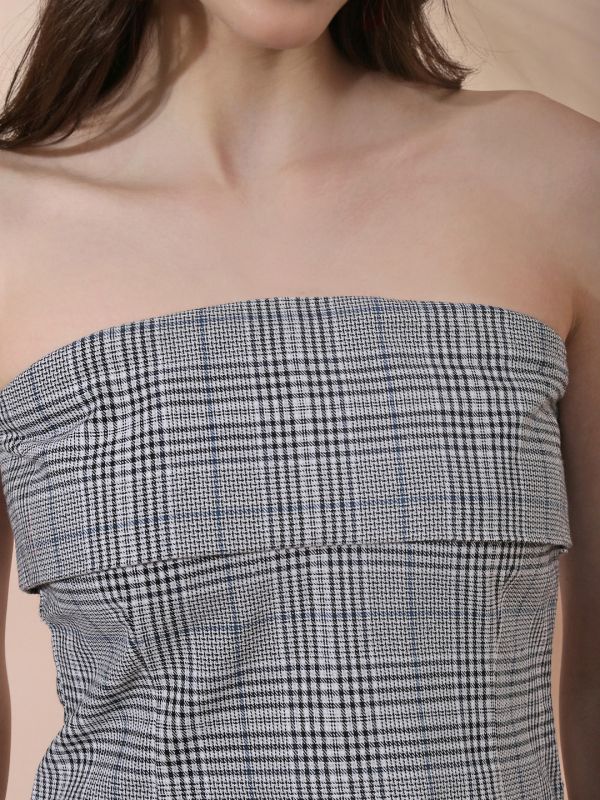 Globus Women Black Checkered Self Design Off Shoulder Back Tie-Up Tube Top