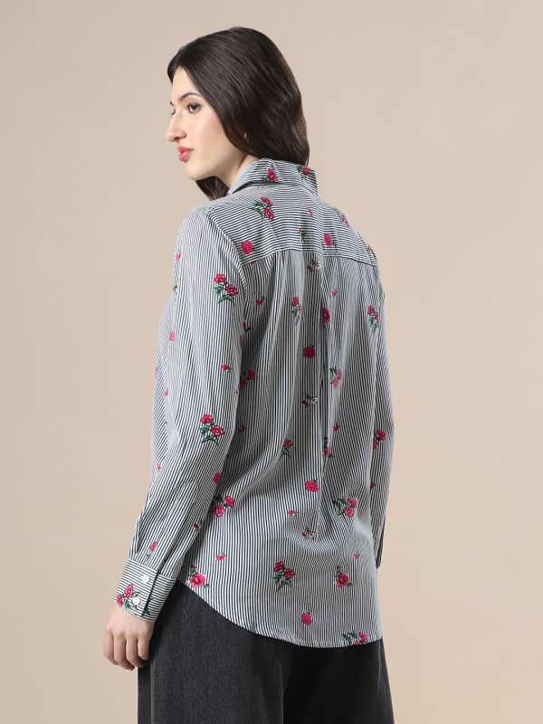 Globus Women Blue Striped Floral Print Spread Collar Cuffed Sleeves Relaxed Fit Workwear Shirt